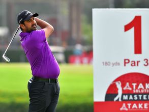 Golf: Soon-to-be-father Shiv Kapur aims for double joy in Bengaluru