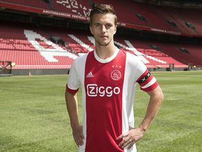 Spurs target Joel Veltman signs new deal at Ajax