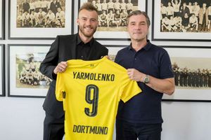 Dortmund land Yarmolenko after Dembele exit