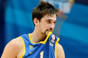 Shved inspires Russia to Serbia EuroBasket semi
