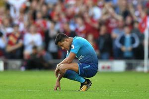 Bravo still hopeful Man City can strike Sanchez deal