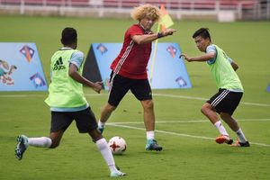 Carlos Valderrama enthralls Kolkata with his skill, hails Diego Maradona as all-time greatest