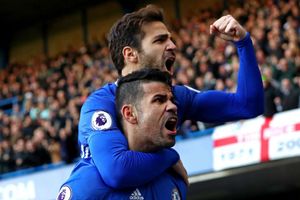 Fabregas: No pure striker better than Costa