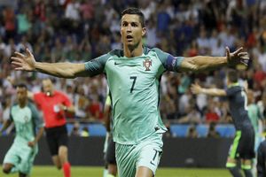Andre Silva lauds Cristiano Ronaldo's response to critics