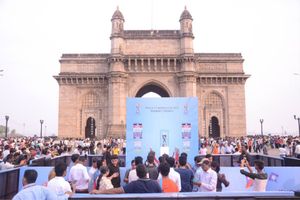 Crowds throng Gateway of India to see FIFA U-17 World Cup Trophy