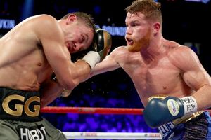 Golovkin and Canelo draw in brutal middleweight title fight