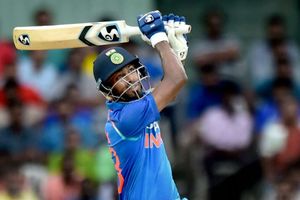 Kohli reveals brain behind Pandya's promotion