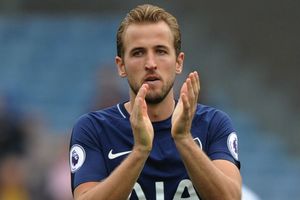 Kane hits two more to draw level with Ronaldo and Messi
