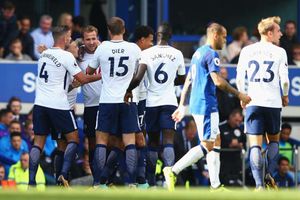 Kane reaches 100 Spurs goals - in 12 games fewer than Henry for Arsenal
