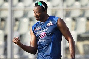 Kieron Pollard cheats during CPL, deliberately bowls a No-Ball to deny Evin Lewis his century