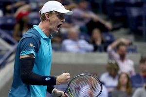 Anderson battles past Querrey to reach US Open semis