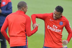 Mbappe vows to help Neymar win Ballon d'Or