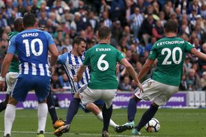 Gross double secures historic win for Brighton