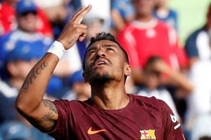 Paulinho nets Barcelona's winner against Getafe