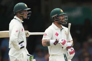 Chittagong Test: Australia might replace wicketkeeper Matthew Wade with Peter Handscomb