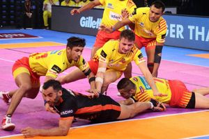 PKL 2017: Gujarat Fortunegiants maintain unbeaten record against U Mumba with 45-23 win