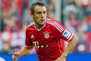 Rafinha wants to leave Bayern Munich in January, claims agent