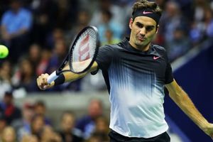 Fabulous Federer too good for Lopez again