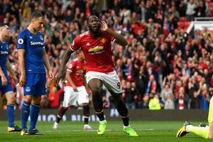 Lukaku and Raiola repeat calls for offensive chant to stop