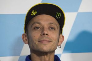 Tentative Rossi back on track at Motorland