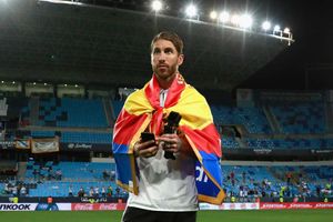 Ramos not following Pique into Spain retirement