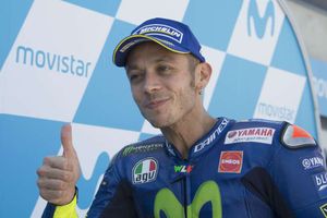 WATCH: Injured Rossi survives practice shunt