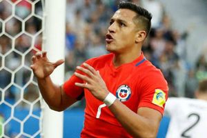 Everton target Arsenal contract rebel Alexis Sanchez