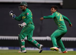 Shadab and Sarfraz star in Pakistan's series win