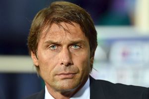 Antonio Conte could face Chelsea sack for David Luiz snub