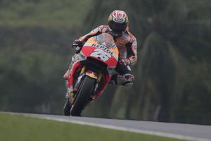 Pedrosa snatches pole as Marquez crashes in Sepang