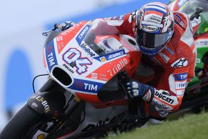 Dovizioso would not go down without a fight