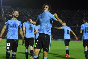 Uruguay 4 Bolivia 2: Suarez and Cavani show their class