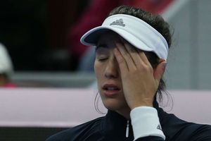 Virus accounts for Muguruza, Kerber and Stephens beaten in Beijing