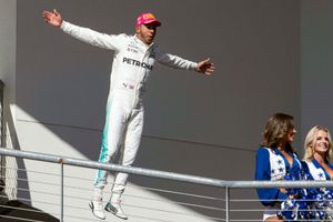 Hamilton made to wait for title despite winning US GP