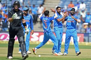 Losing 3 wickets early put us under pressure: Santner