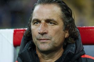 Pizzi tells Chile the job isn't done yet