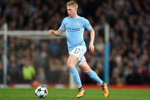 Manchester City, United fighting for title, says Kevin De Bruyne