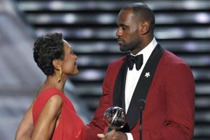 LeBron hopes to play long enough to foul his son