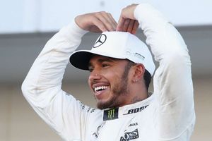 Hamilton to 'keep pedal to the metal' in F1 title race