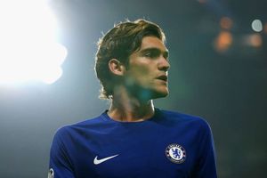 Chelsea can repeat Premier League title charge - Alonso