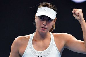 Sharapova credits aggression for hard-fought Makarova win