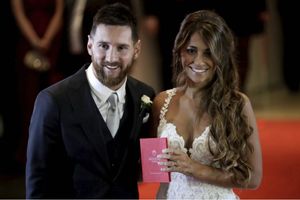 Another hat-trick: Messi, Antonella expecting third child