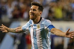Ecuador 1 Argentina 3: Magical Messi hat-trick seals World Cup qualification