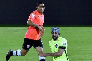 MS Dhoni does a David Beckham as Virat Kohli's boys beat film stars 7-3 in charity match