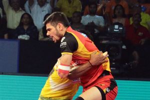 PKL 2017: Patna Pirates and Bengaluru Bulls' match ends in an exciting tie