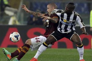 Radja Nainggolan confirms admiration for Premier League