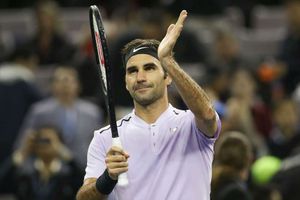 Federer gains Del Potro revenge to set up Nadal Shanghai showdown