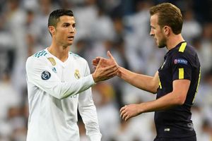 Kane describes Ronaldo as 'role model' following shirt swap