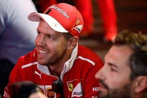 Vettel grabs Mexican F1 pole, Hamilton third