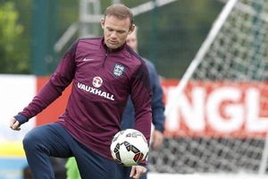 Everton boss Ronald Koeman hails Wayne Rooney